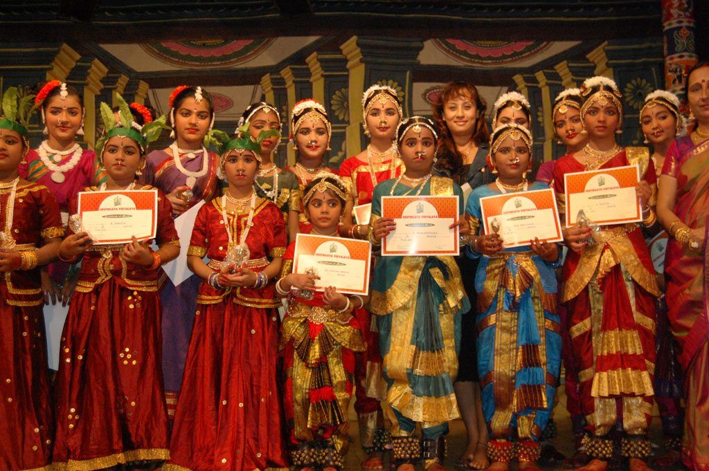 maanu at sruthilaya vidhyalaya 21st anniversary - pictures | Picture 132179